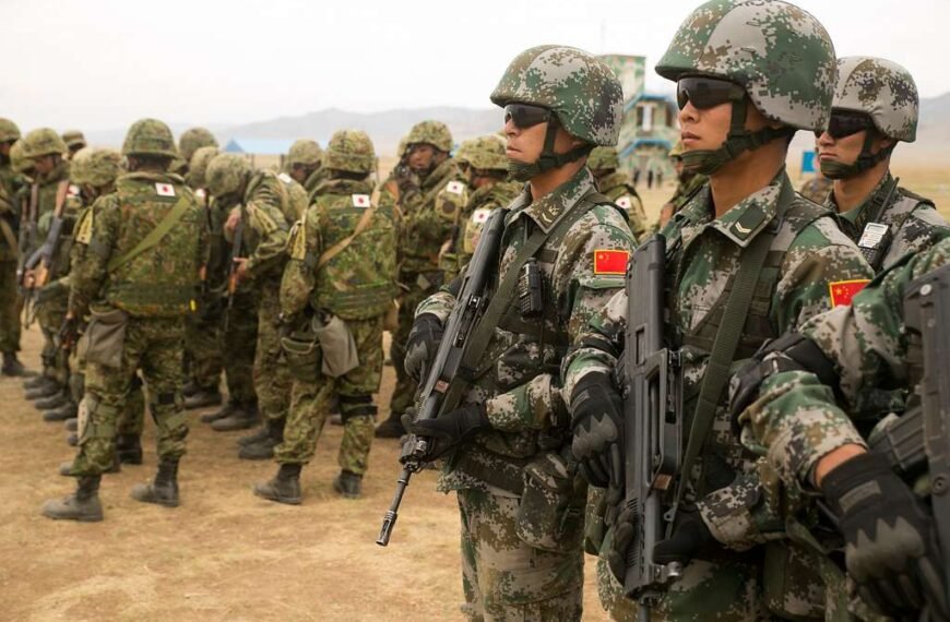 Should Canada Risk Training Chinese Troops?